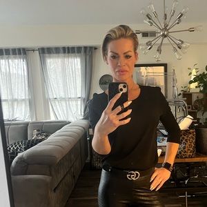 Meet your Posher, Olivia